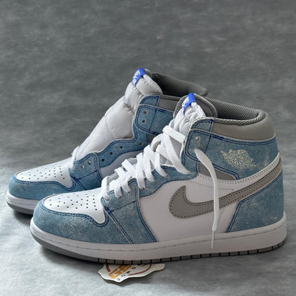 Jordan 1 High Hyper Royal