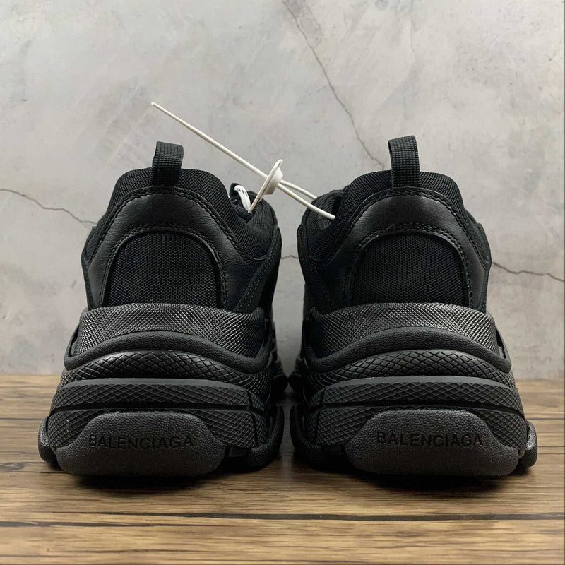 Balenciaga Triple S Black