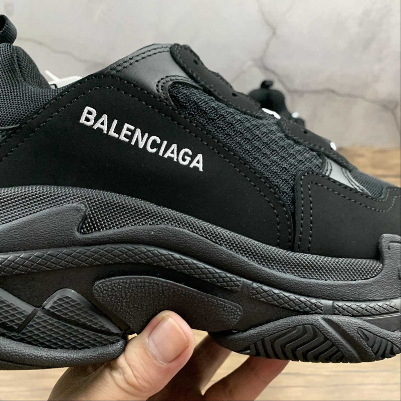 Balenciaga Triple S Black