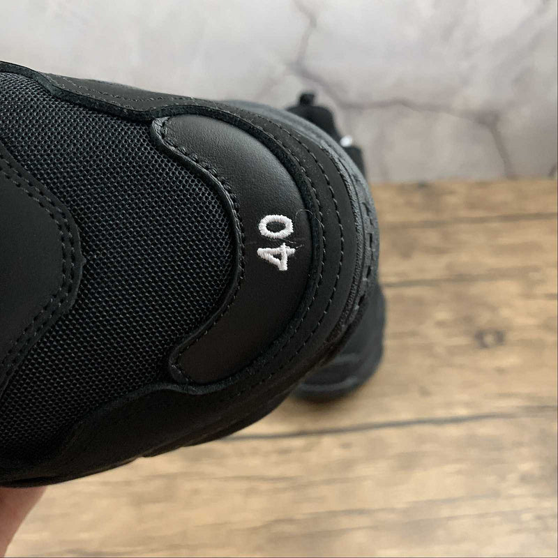 Balenciaga Triple S Black