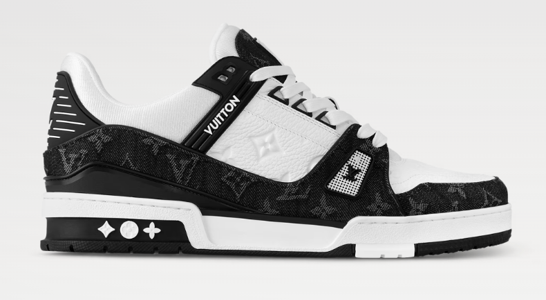 LV Louis Vuitton Trainer Black & White