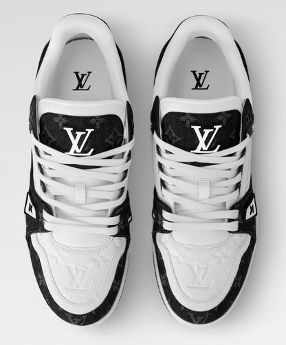 LV Louis Vuitton Trainer Black & White