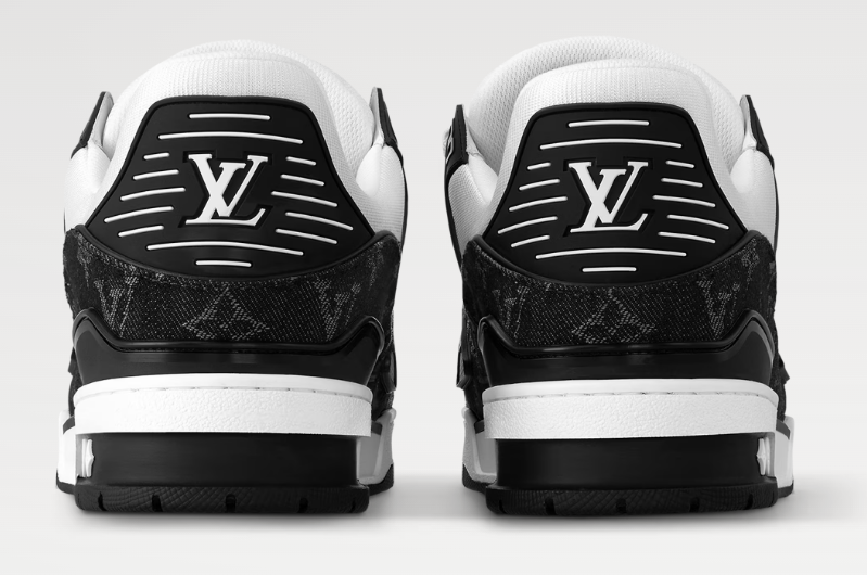 LV Louis Vuitton Trainer Black & White