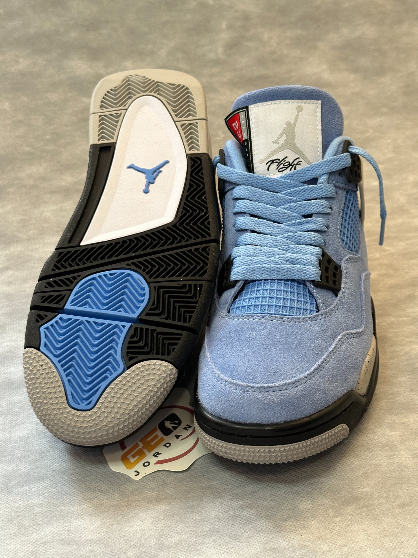 Jordan 4 University Blue
