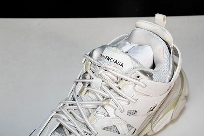 Balenciaga Track Sneaker White/Beige